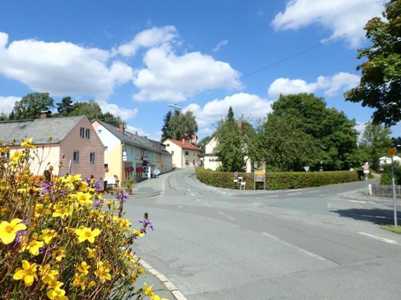 Landgasthof Gruener Baum Regnitzlosau Ngoại thất bức ảnh